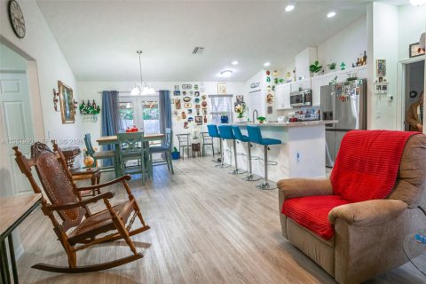 Купить виллу или дом в Инвернесс, Флорида 3 спальни, № 2045161 - фото 7