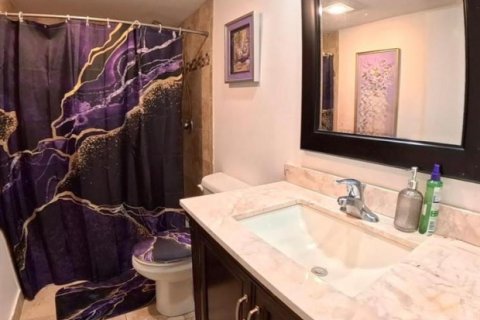 Condo in Boynton Beach, Florida, 2 bedrooms № 2169859 - photo 16