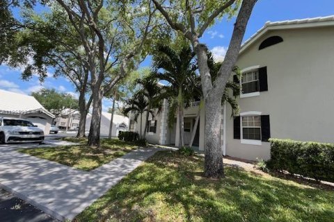 Снять в аренду кондоминиум в Окленд-Парк, Флорида 1 спальня, 74.69м2, № 2019669 - фото 20