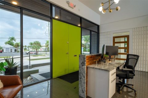 Commercial property in Punta Gorda, Florida 165.74 sq.m. № 1734495 - photo 19