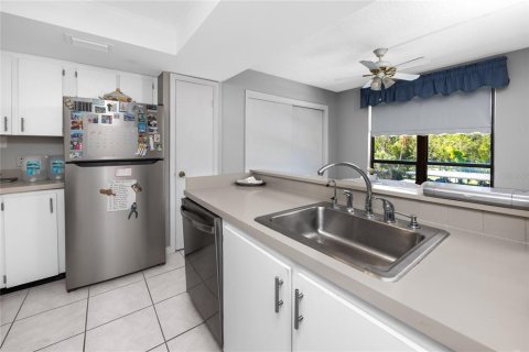 Condominio en venta en Clearwater, Florida, 2 dormitorios, 116.13 m2 № 1805147 - foto 16