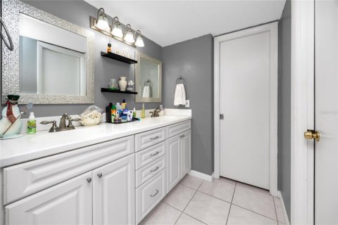 Condominio en venta en Clearwater, Florida, 2 dormitorios, 116.13 m2 № 1805147 - foto 26