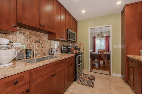 Купить виллу или дом в Майами, Флорида 3 спальни, 159.61м2, № 2052118 - фото 6