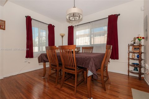 Купить виллу или дом в Майами, Флорида 3 спальни, 159.61м2, № 2052118 - фото 19