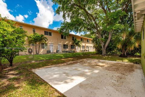 Купить виллу или дом в Майами, Флорида 3 спальни, 159.61м2, № 2052118 - фото 4