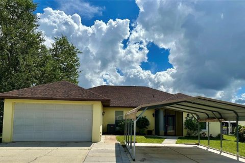 House in Haines City, Florida 4 bedrooms, 163.51 sq.m. № 1353013 - photo 1