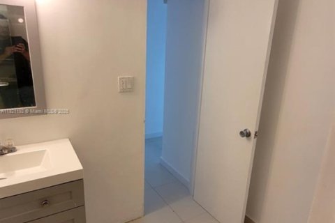 Copropriété à vendre à Miami Beach, Floride: 1 chambre, 77.76 m2 № 1974222 - photo 5