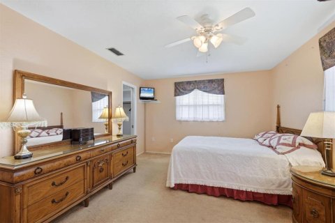 Condo in Sarasota, Florida, 2 bedrooms  № 2368715 - photo 20
