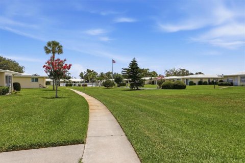 Condo in Sarasota, Florida, 2 bedrooms  № 2368715 - photo 29