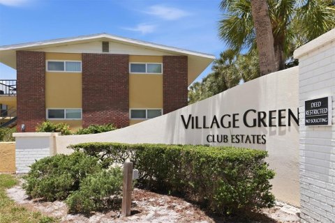 Condo in Sarasota, Florida, 2 bedrooms  № 2368715 - photo 30