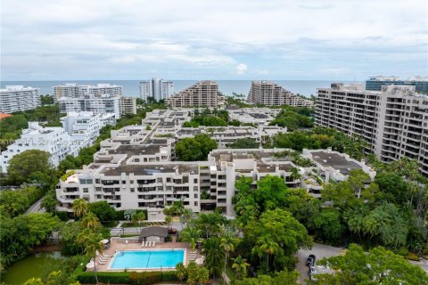 Condominio en venta en Key Biscayne, Florida, 3 dormitorios, 159.79 m2 № 1993892 - foto 23