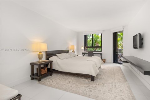 Condominio en venta en Key Biscayne, Florida, 3 dormitorios, 159.79 m2 № 1993892 - foto 10