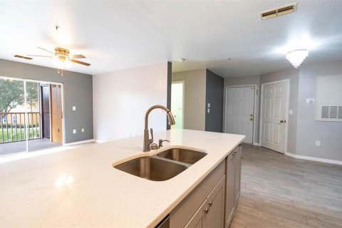 Condominio en alquiler en Orlando, Florida, 2 dormitorios, 96.9 m2 № 1877267 - foto 7