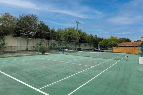 Condominio en alquiler en Orlando, Florida, 2 dormitorios, 96.9 m2 № 1877267 - foto 19