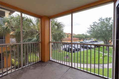 Condominio en alquiler en Orlando, Florida, 2 dormitorios, 96.9 m2 № 1877267 - foto 17