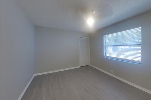 Villa ou maison à louer à Odessa, Floride: 4 chambres, 225.66 m2 № 1853309 - photo 16