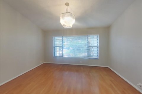Villa ou maison à louer à Odessa, Floride: 4 chambres, 225.66 m2 № 1853309 - photo 6