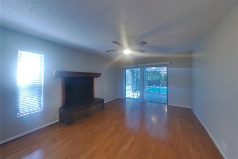 Villa ou maison à louer à Odessa, Floride: 4 chambres, 225.66 m2 № 1853309 - photo 10