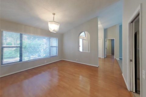 Villa ou maison à louer à Odessa, Floride: 4 chambres, 225.66 m2 № 1853309 - photo 5