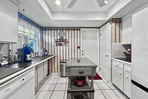 Casa en venta en Winter Haven, Florida, 4 dormitorios, 196.21 m2 № 2205533 - foto 11