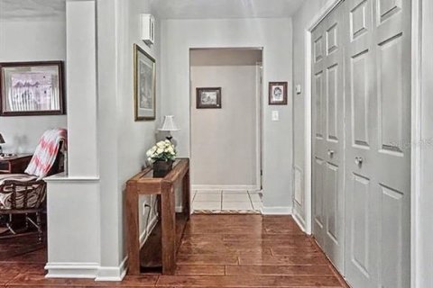 Casa en venta en Winter Haven, Florida, 4 dormitorios, 196.21 m2 № 2205533 - foto 4