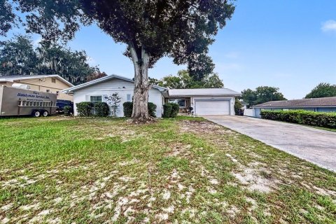 Casa en venta en Winter Haven, Florida, 4 dormitorios, 196.21 m2 № 2205533 - foto 3