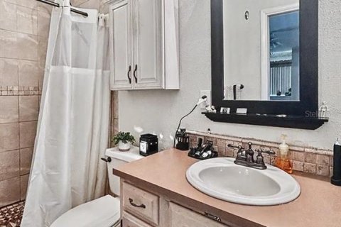 Casa en venta en Winter Haven, Florida, 4 dormitorios, 196.21 m2 № 2205533 - foto 23