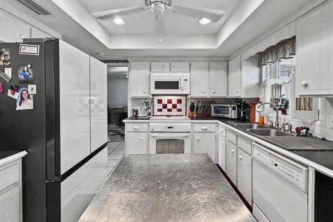 Casa en venta en Winter Haven, Florida, 4 dormitorios, 196.21 m2 № 2205533 - foto 12