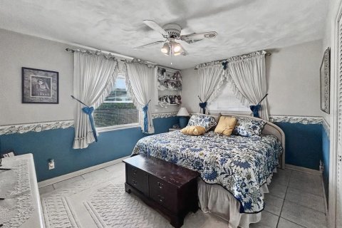 Casa en venta en Winter Haven, Florida, 4 dormitorios, 196.21 m2 № 2205533 - foto 19