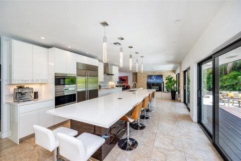 Villa ou maison à vendre à Coral Gables, Floride: 4 chambres, 251.77 m2 № 1923999 - photo 6