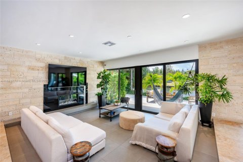 Villa ou maison à vendre à Coral Gables, Floride: 4 chambres, 251.77 m2 № 1923999 - photo 23