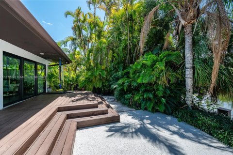 Villa ou maison à vendre à Coral Gables, Floride: 4 chambres, 251.77 m2 № 1923999 - photo 11