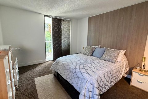 Condo in Aventura, Florida, 2 bedrooms  № 2265077 - photo 14