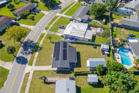 Villa ou maison à vendre à Orlando, Floride: 3 chambres, 76.92 m2 № 2388784 - photo 13