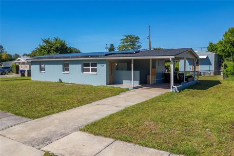 Villa ou maison à vendre à Orlando, Floride: 3 chambres, 76.92 m2 № 2388784 - photo 2