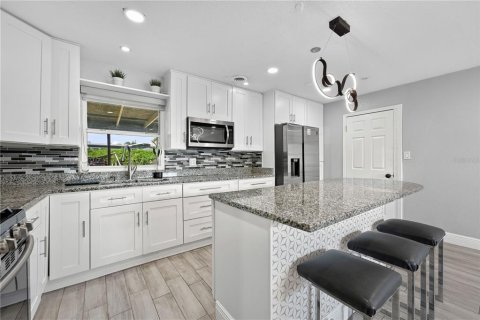 Villa ou maison à vendre à Orlando, Floride: 3 chambres, 76.92 m2 № 2388784 - photo 24