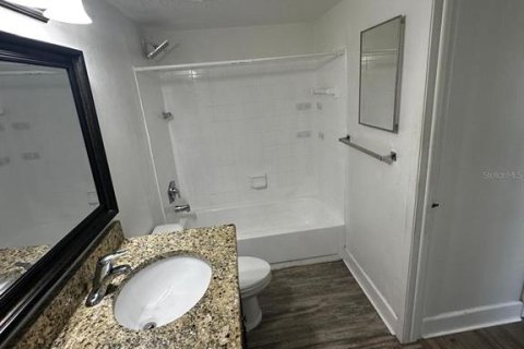 Condominio en alquiler en Orlando, Florida, 1 dormitorio, 48.87 m2 № 1913410 - foto 14
