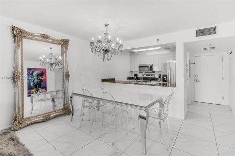 Copropriété à vendre à Miami, Floride: 1 chambre, 72.28 m2 № 1998697 - photo 20