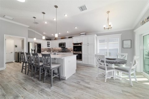 Villa ou maison à vendre à The Villages, Floride: 3 chambres, 272.2 m2 № 1582167 - photo 28