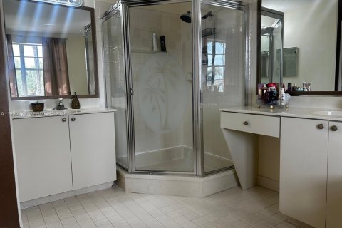 House in Miramar, Florida 4 bedrooms, 262.36 sq.m. № 2060331 - photo 28