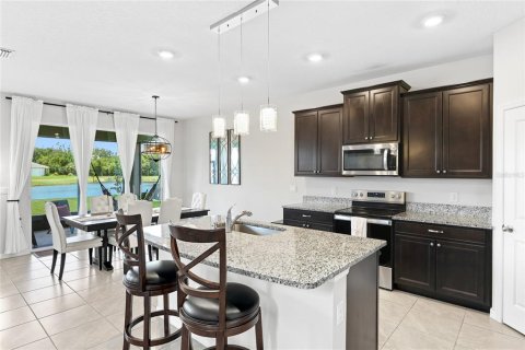 Casa en venta en Palmetto, Florida, 4 dormitorios, 254.37 m2 № 2196301 - foto 11