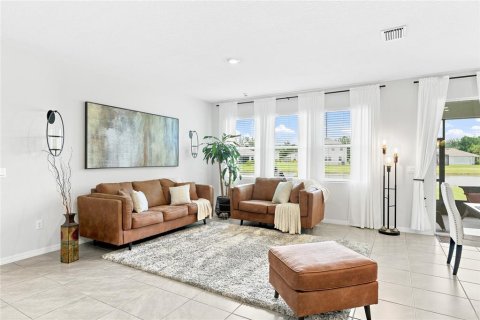 Casa en venta en Palmetto, Florida, 4 dormitorios, 254.37 m2 № 2196301 - foto 7