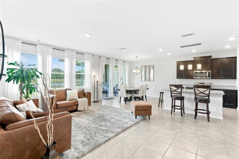 Casa en venta en Palmetto, Florida, 4 dormitorios, 254.37 m2 № 2196301 - foto 8