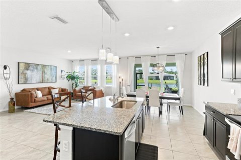 Casa en venta en Palmetto, Florida, 4 dormitorios, 254.37 m2 № 2196301 - foto 12