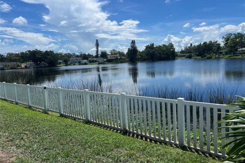Villa ou maison à vendre à Saint Petersburg, Floride: 3 chambres, 154.59 m2 № 2324543 - photo 8