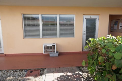 Copropriété à louer à West Palm Beach, Floride: 1 chambre, 49.42 m2 № 2078552 - photo 2