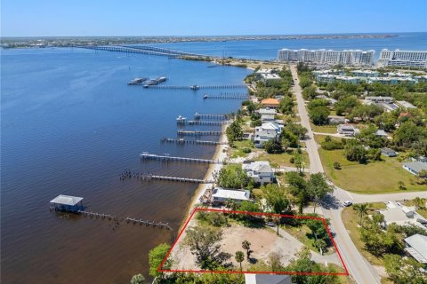 Terreno en venta en Punta Gorda, Florida № 1628489 - foto 10