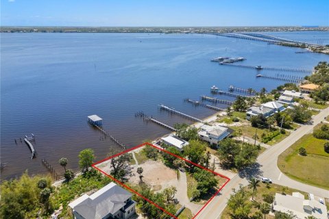 Terreno en venta en Punta Gorda, Florida № 1628489 - foto 8