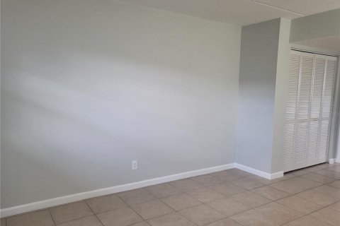 Condo in Tavares, Florida, 1 bedroom  № 1780256 - photo 23