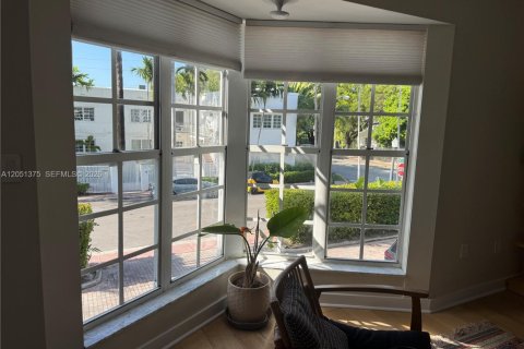 Copropriété à louer à Miami Beach, Floride: 1 chambre, 49.98 m2 № 2193701 - photo 6